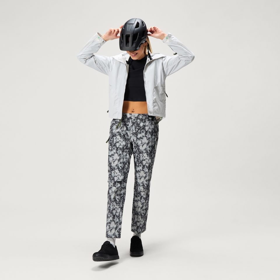 SULTRAC atmungsaktive. leichte Jacke für Damen - Grau