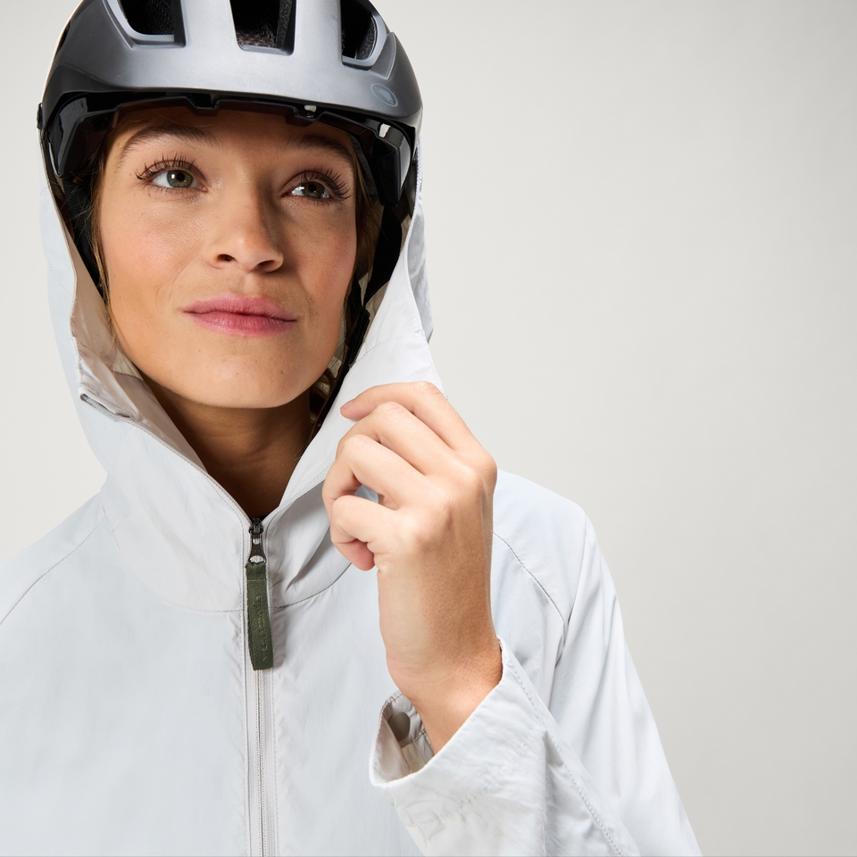 SULTRAC atmungsaktive. leichte Jacke für Damen - Grau