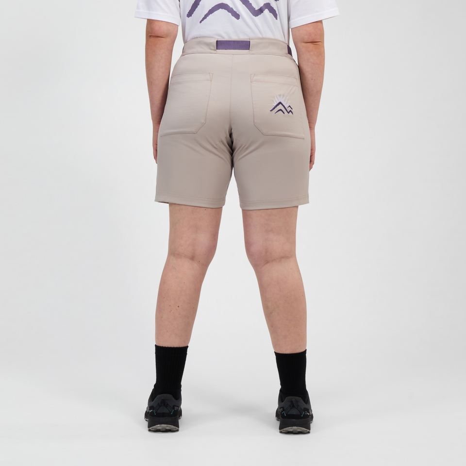 Unisex Sunned Peak Short - Grey