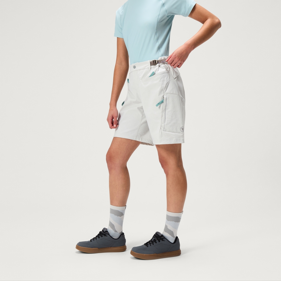 Women's SulTrac Adv 8" Shorts - Lunar Rock