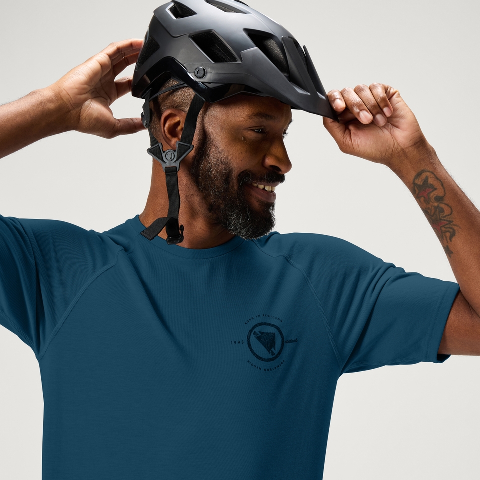 LOOP kurzärmeliges Tech T-Shirt für Herren - Blau