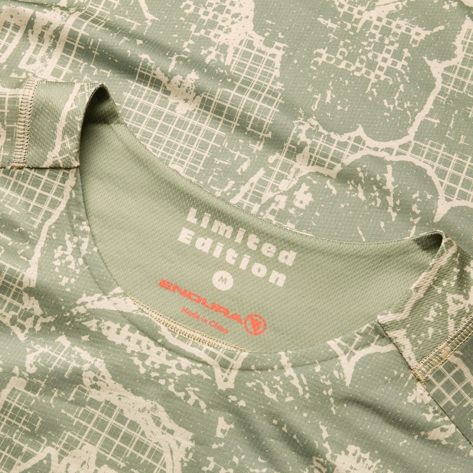 GRID FLORAL LTD langärmeliges T-Shirt mit Print für Herren - Grün