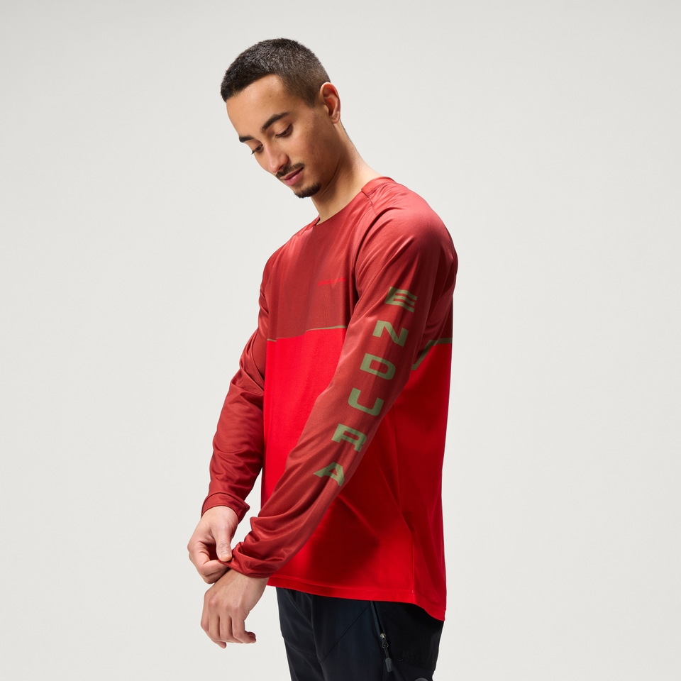CORE langärmeliges T-Shirt mit Print für Herren - Rot