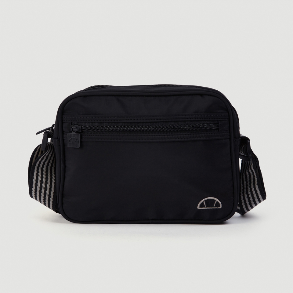 Luquello Cross Body Black