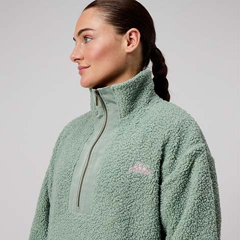 WOMENS SCENE-SET QUARTER ZIP GREEN