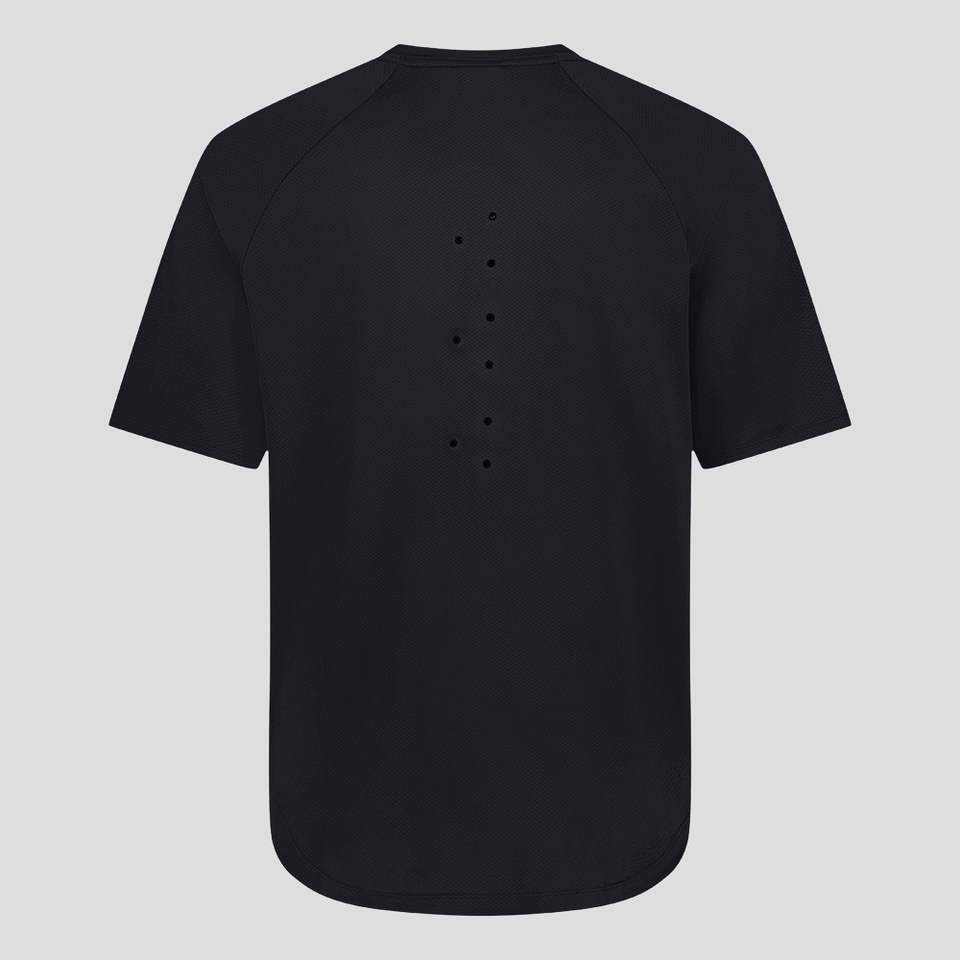 MENS EVEREST TEE BLACK