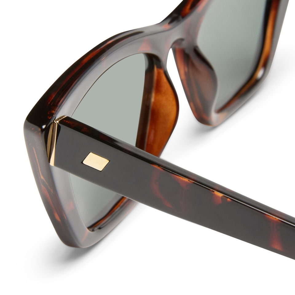 Le Specs Velodrome Polycarbonate Cat-Eye-Frame Sunglasses