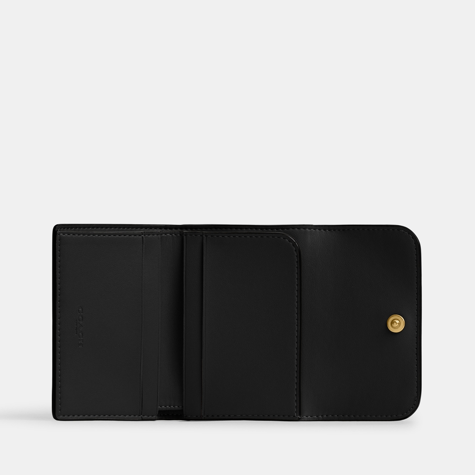 Coach Essential Leather Cardholder