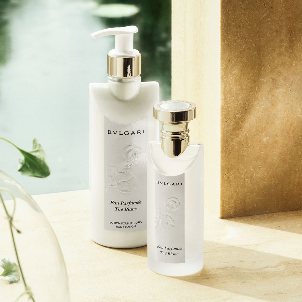 新品未使用　Bvlgari  body lotion 300ml Amazon.com : BVLGARI Eau Parfumee au the vert Green Tea Body