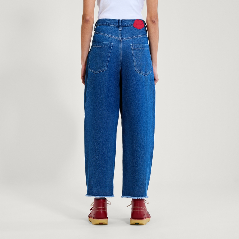 Adult Womens Kickers Classic Barrel Leg Jean Blue