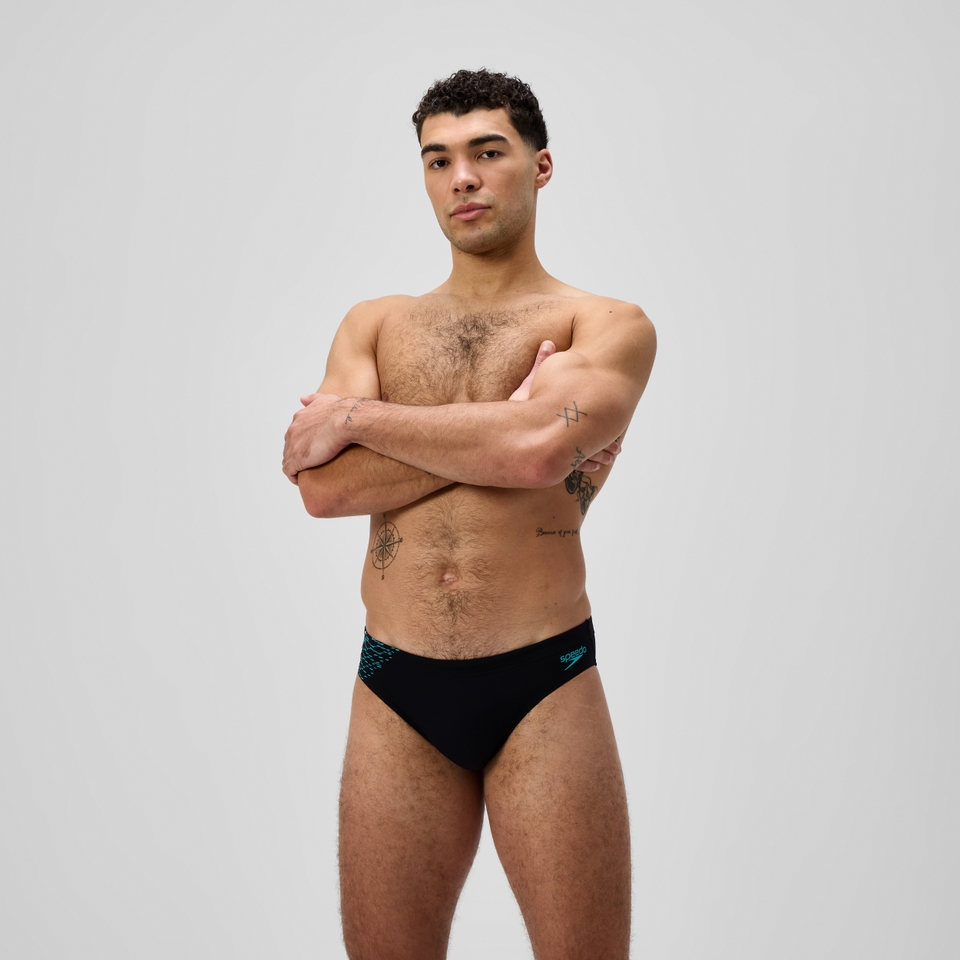 Herren Endurance+ MAX Tech Panel Badehose 7 cm Schwarz