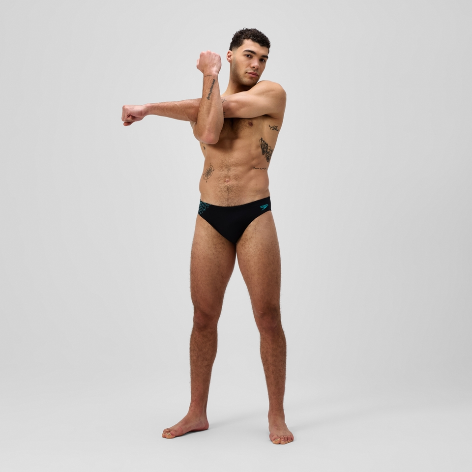 Herren Endurance+ MAX Tech Panel Badehose 7 cm Schwarz