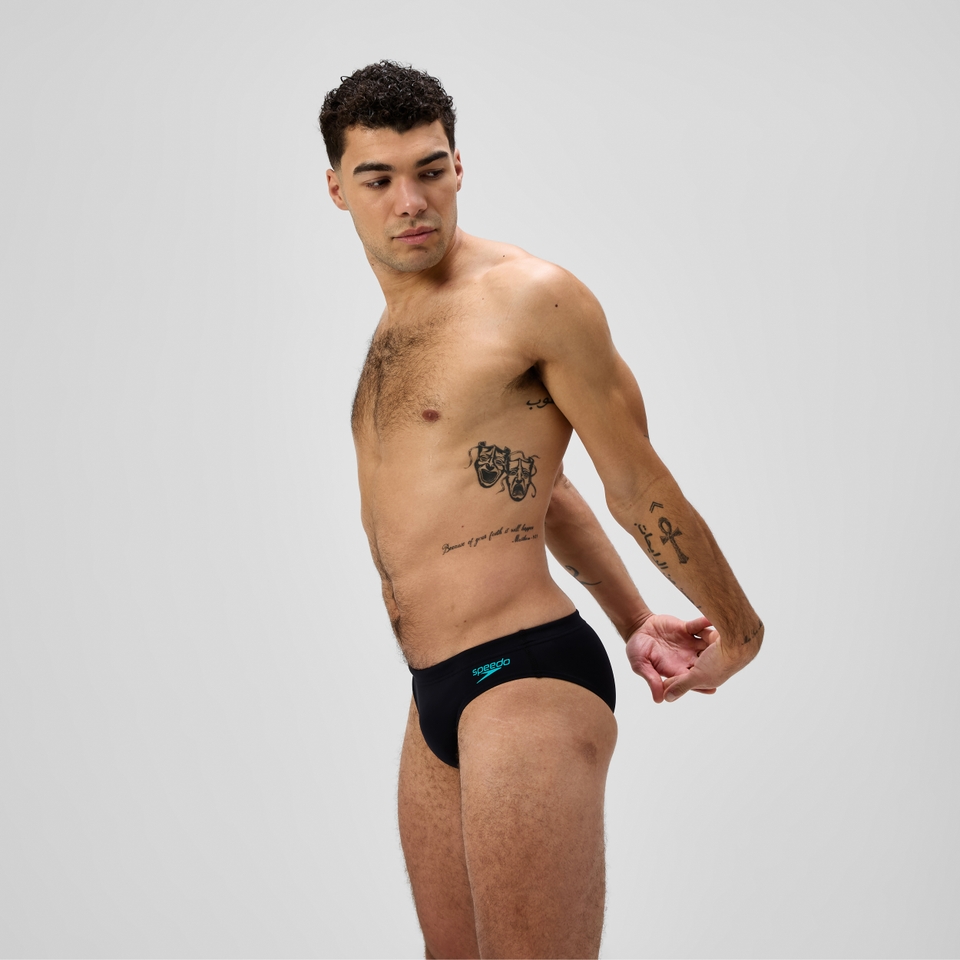 Herren Endurance+ MAX Tech Panel Badehose 7 cm Schwarz