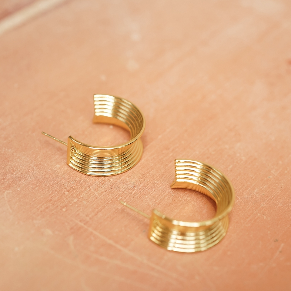 Daisy London x Polly Sayer Chunky Tidal Hoop Earrings