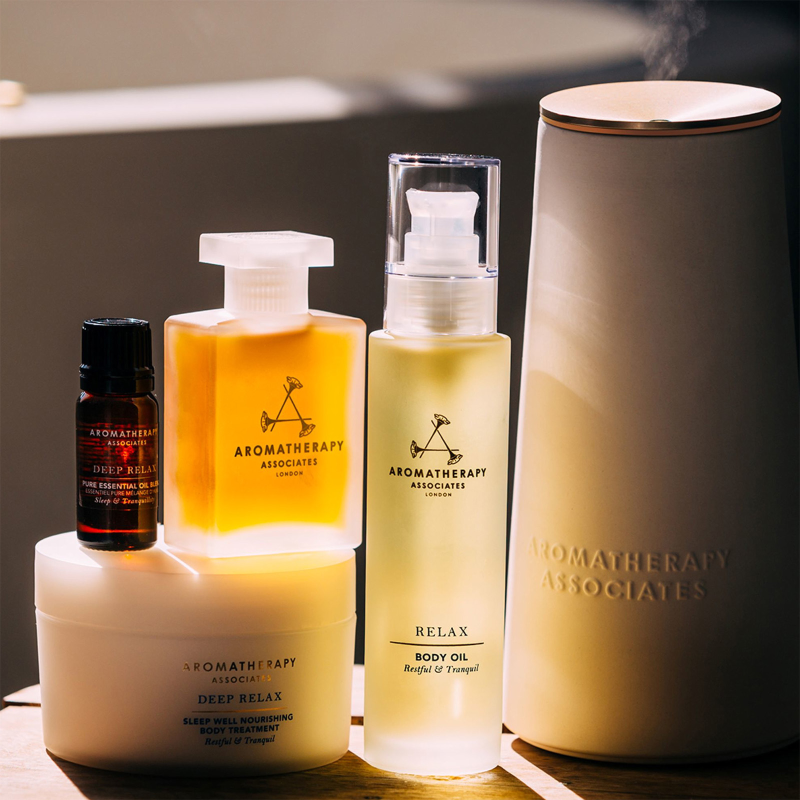 入浴剤・バスソルト AROMATHERAPY ASSOCIATES DEEP RELAX 55ml Deep Relax Bath & Shower Oil 55ml | Aromatherapy Associates