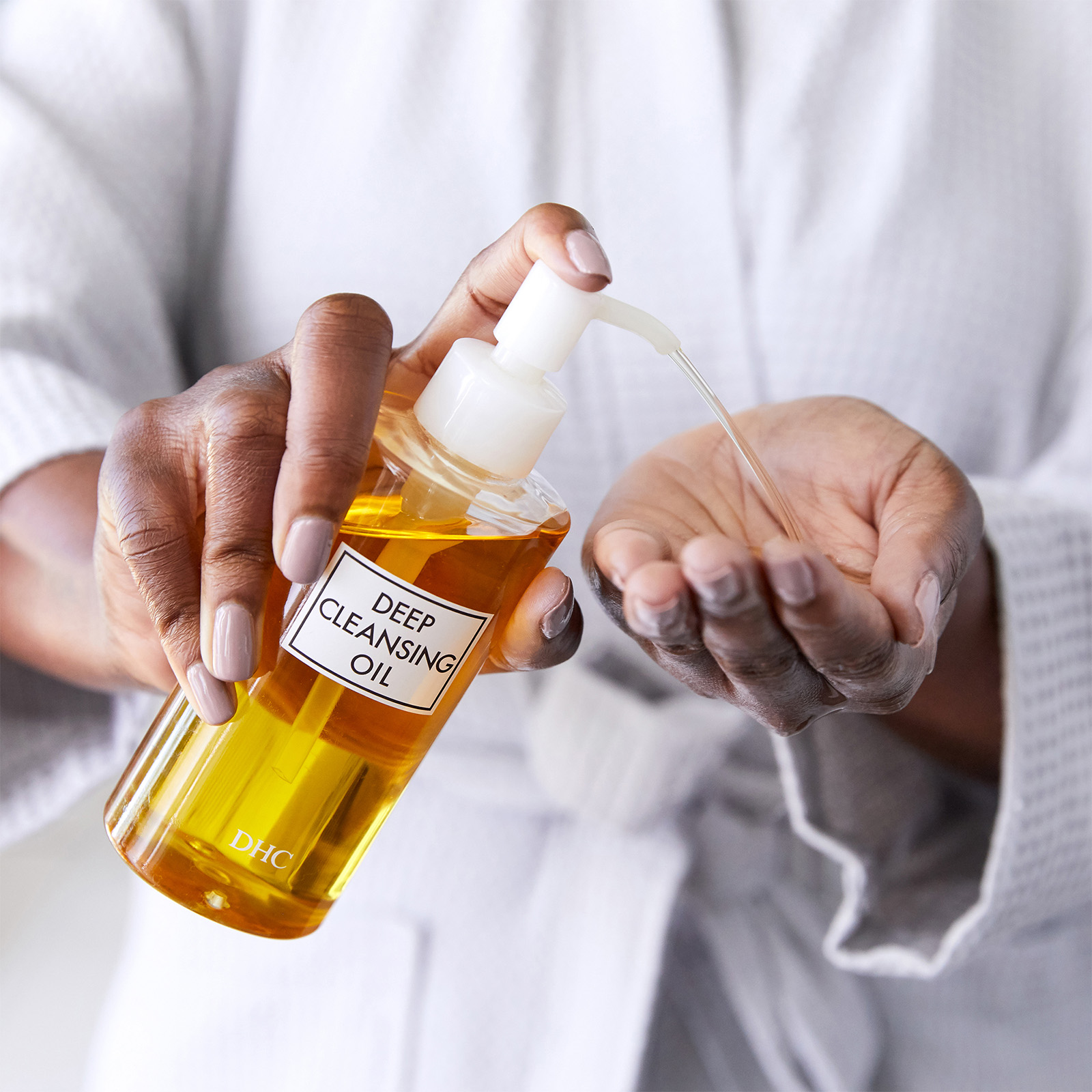 DHC Deep Cleansing Oil 200ml LOOKFANTASTIC