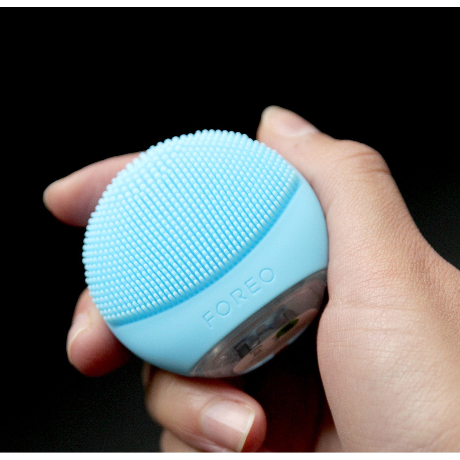 【FOREO】LUNA go for センシティブスキン FOREO LUNA™ go for Sensitive Skin | Mankind