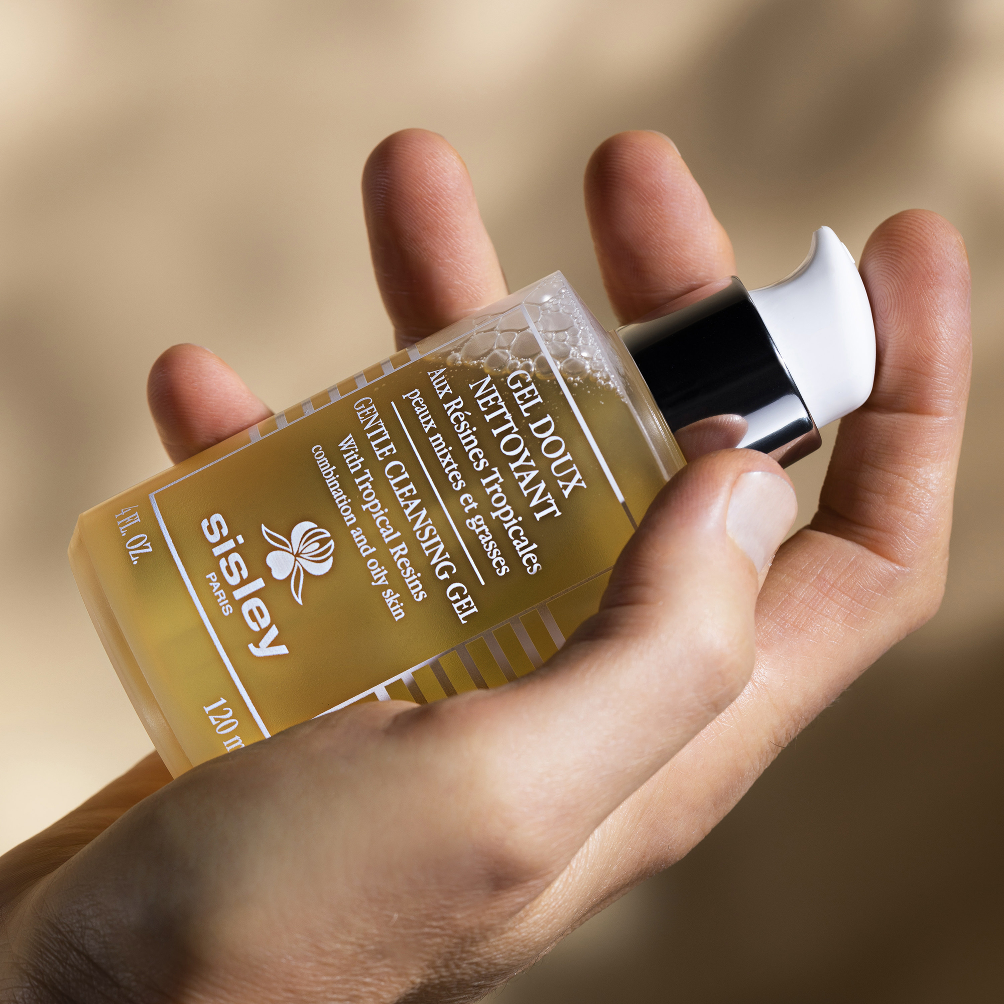 Sisley Paris Gentle Cleansing Gel with Tropical Resins 120ml