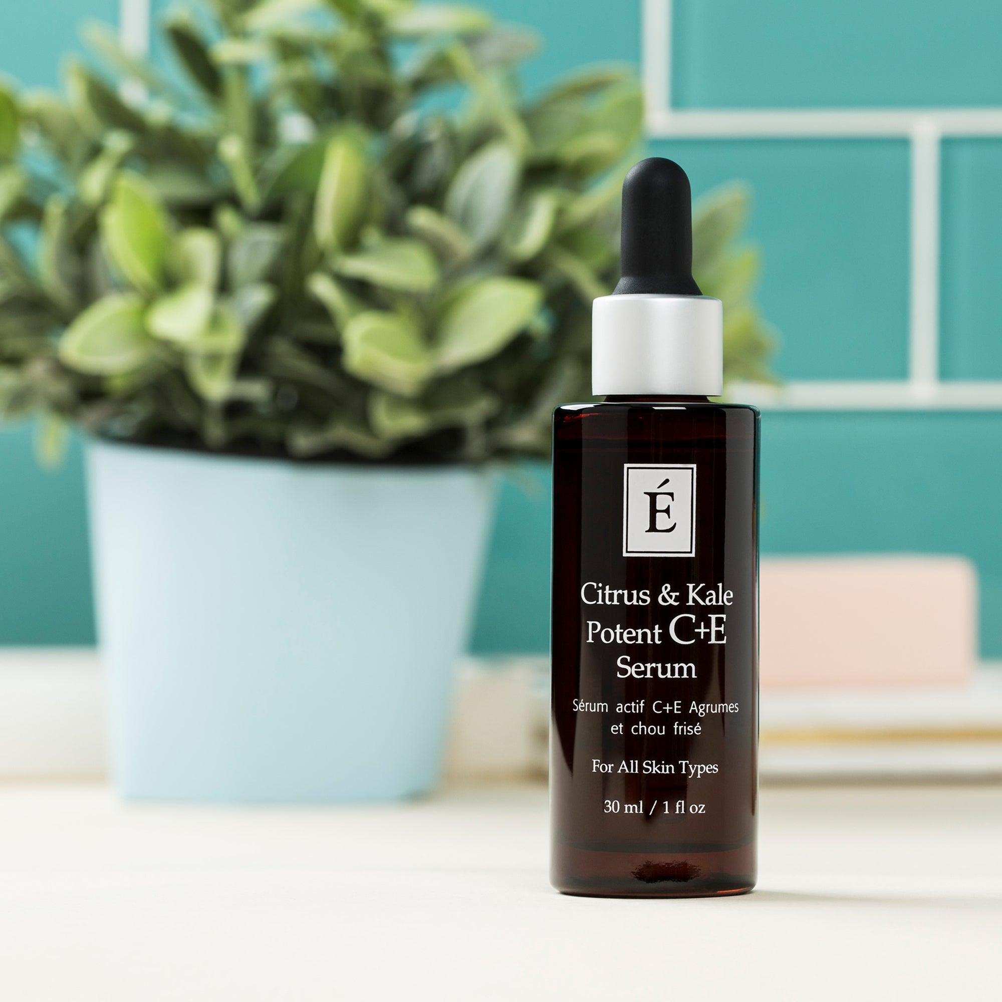 Eminence Citrus And Kale Potent C Plus E Serum 30 Ml - Vitamin C Serum Für Alle Hauttypen