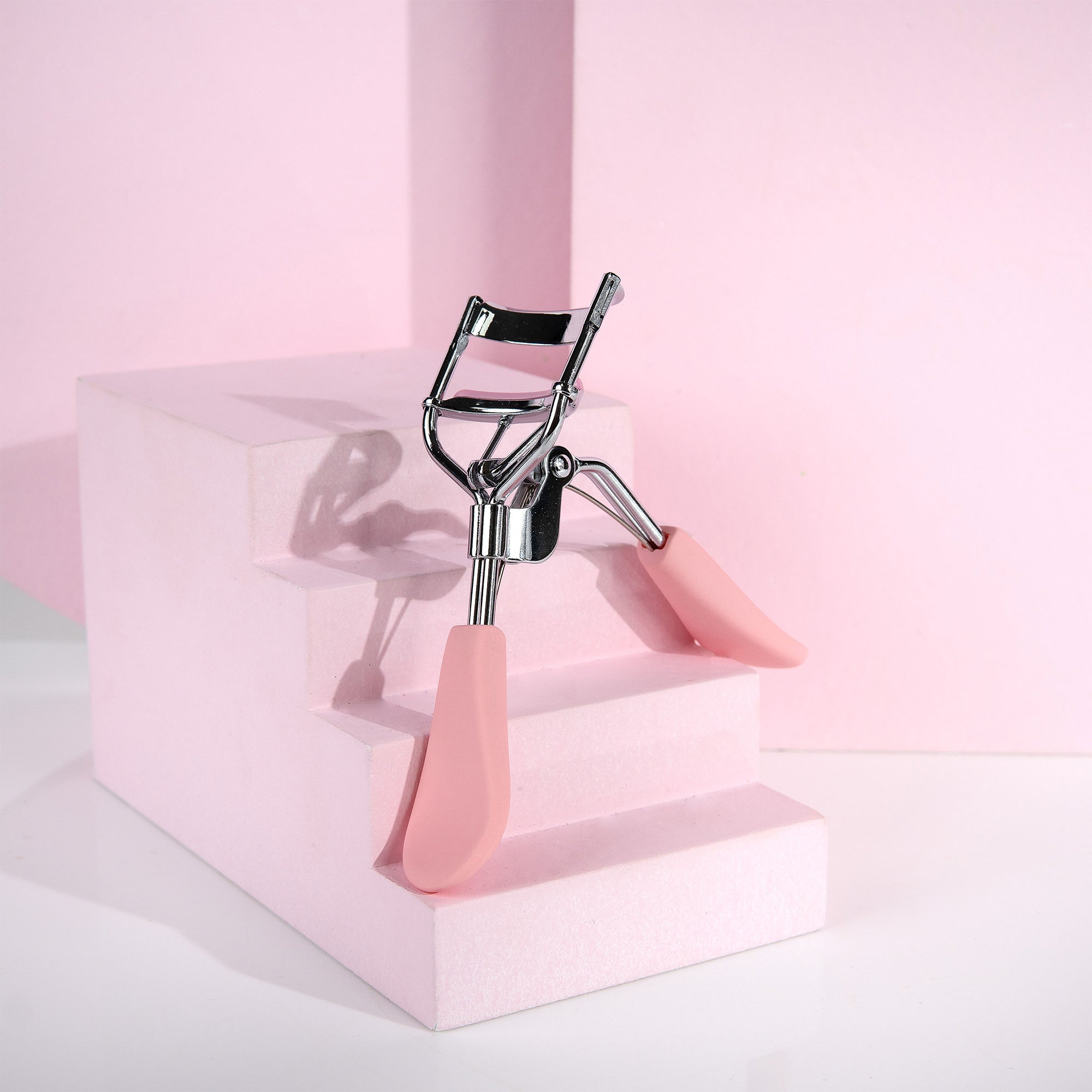 Glamour Institut Wimpernzange – Inkl. Ersatz-Silikonpad, Ergonomischer Griff Für Lockige Wimpern