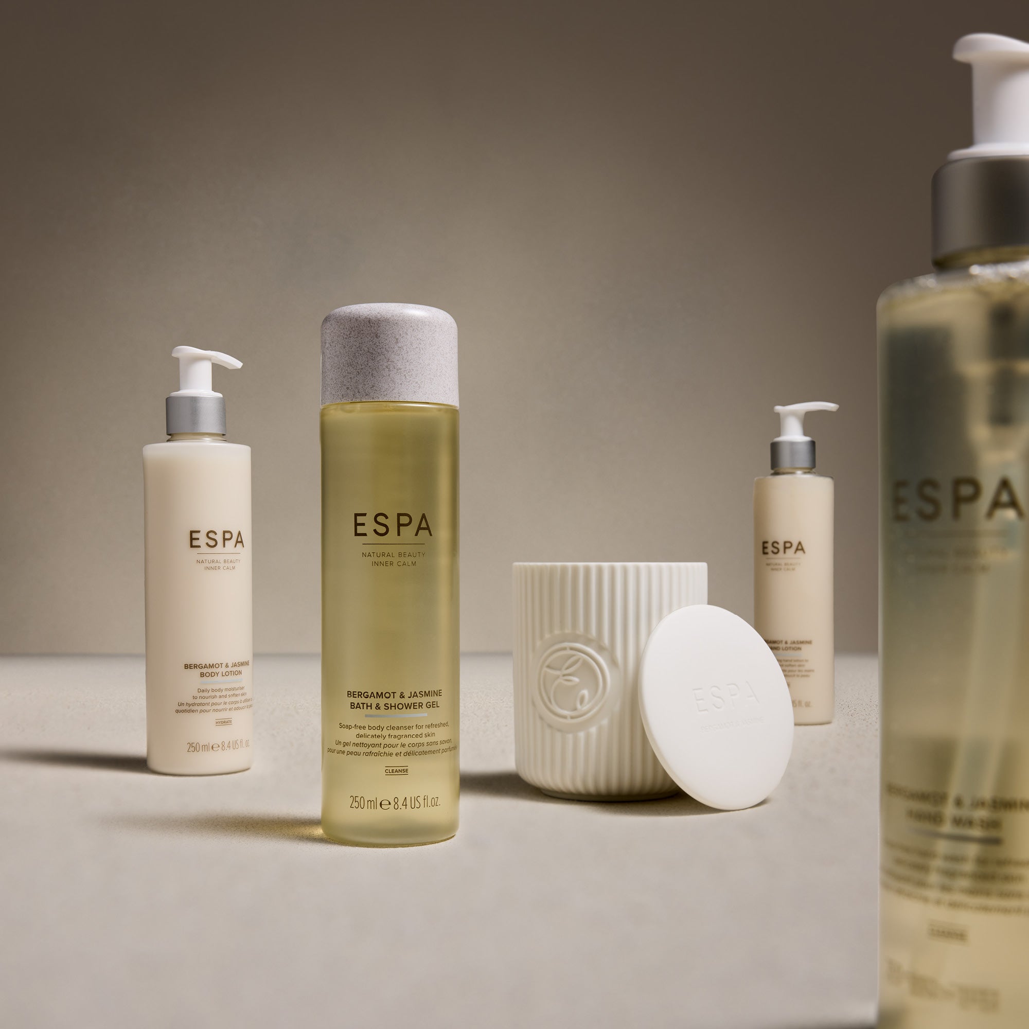 ESPA SPA使用 シャンプー&コンディショナー セット Amazon.com: ESPA Experience Collection | Luxury Spa Gift Set
