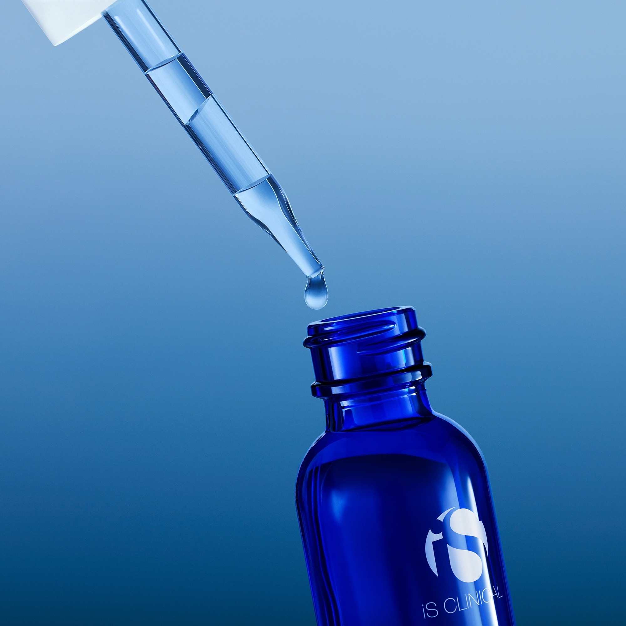 iS Clinical GeneXC Serum (1 oz.) | Dermstore