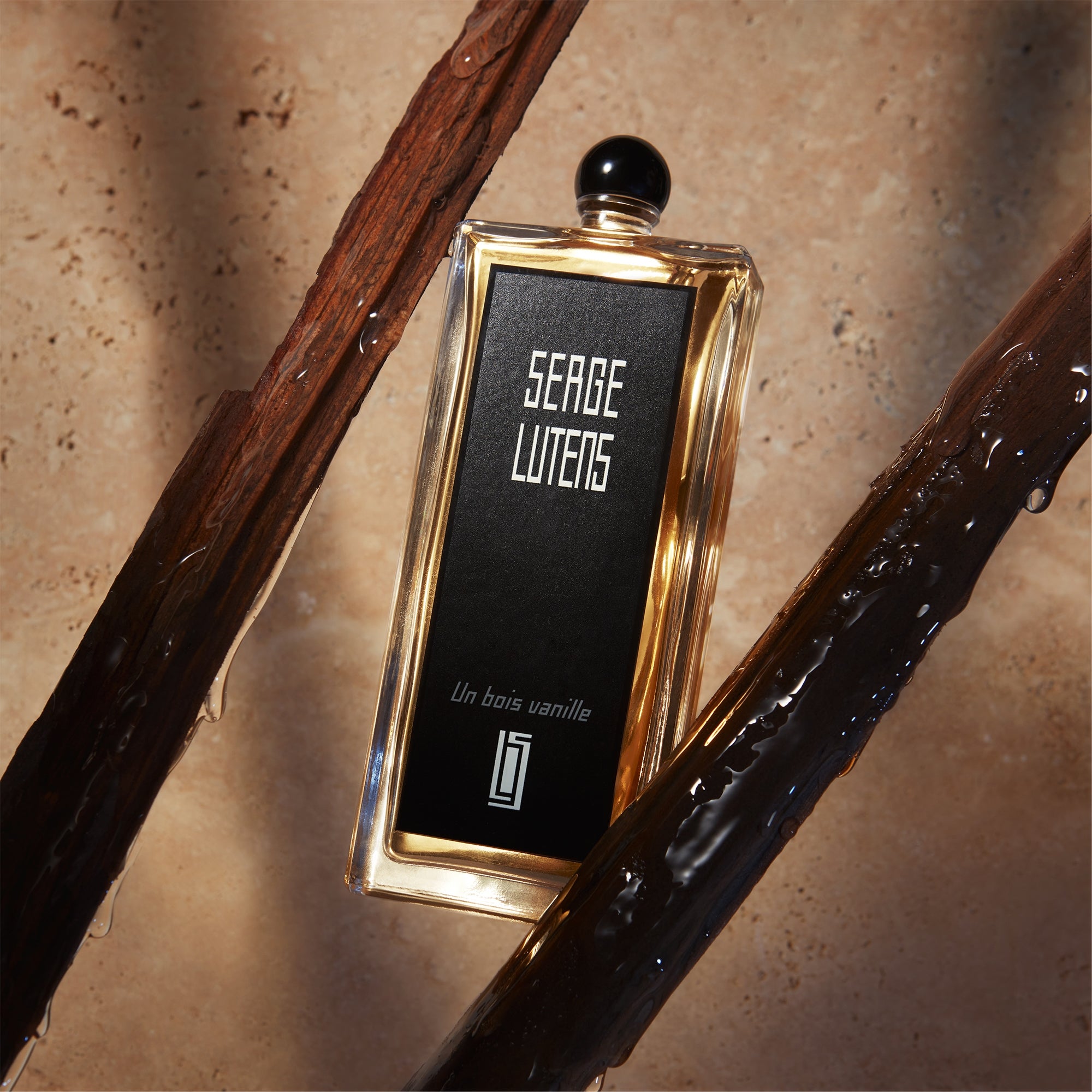 Serge Lutens un Bois Vanille Eau de Parfum - 50ml | LOOKFANTASTIC