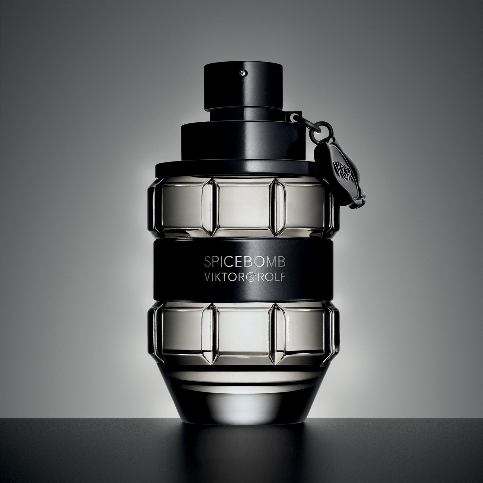 Viktor & Rolf Spicebomb - Mejores perfumes espciados para hombre