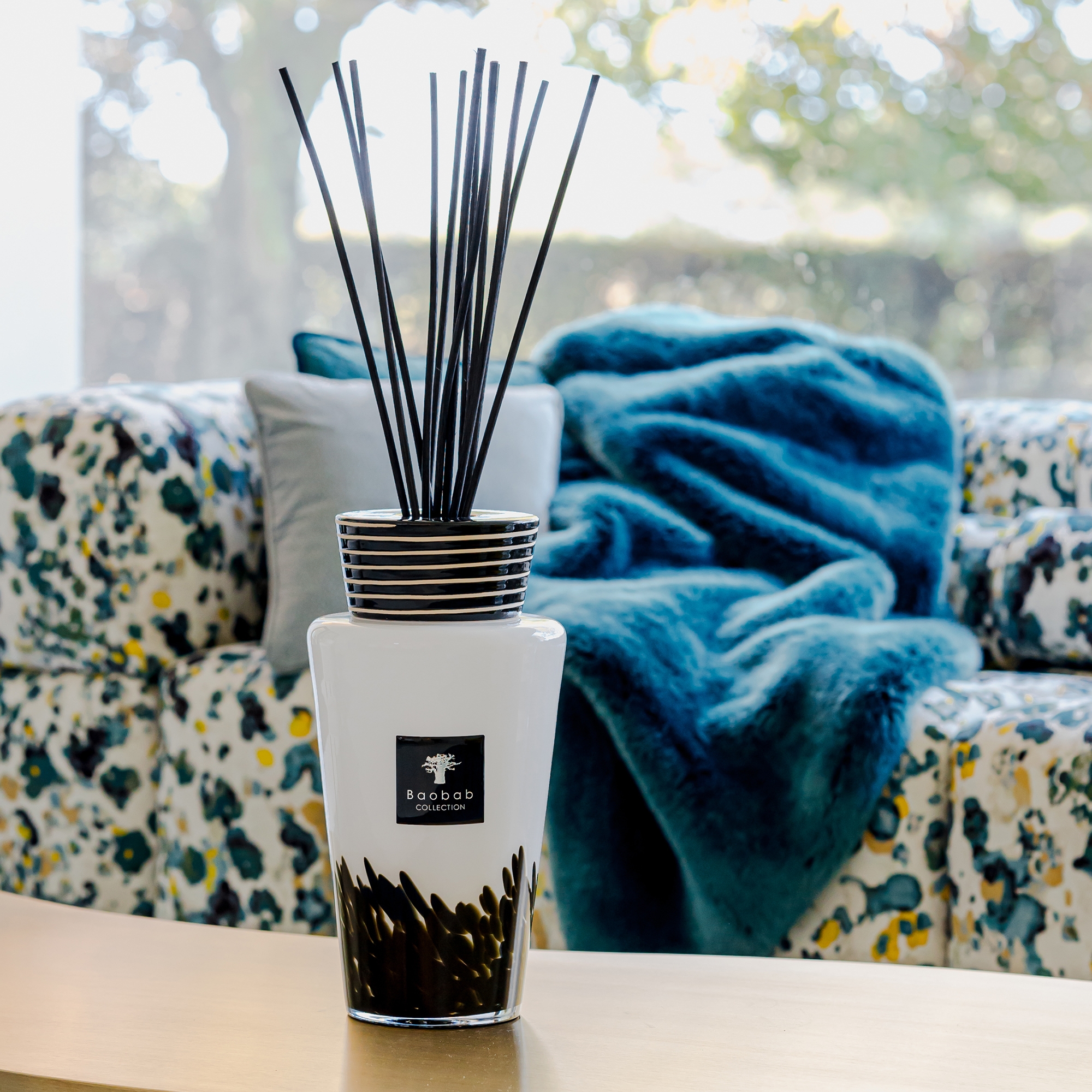 Baobab Collection Totem 250ml Feathers Luxury Bottle Diffuser Mini