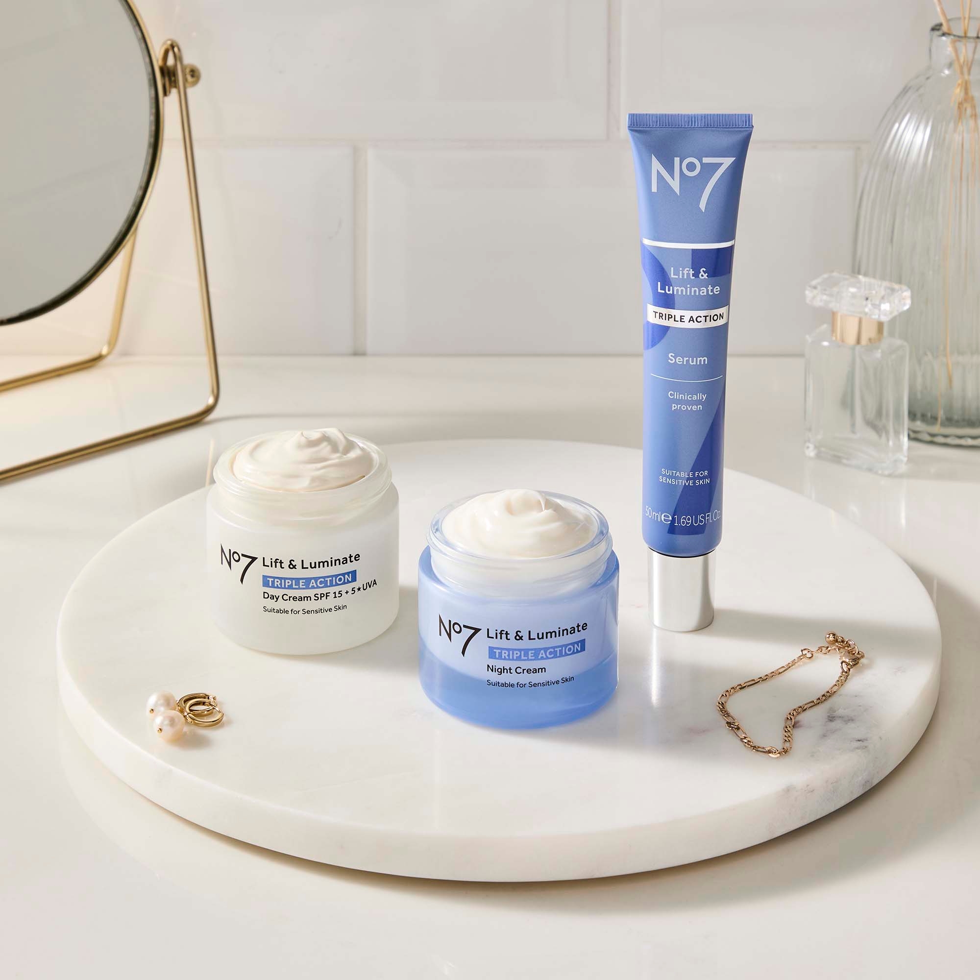 Lift & Luminate TRIPLE ACTION Night Cream 50ml