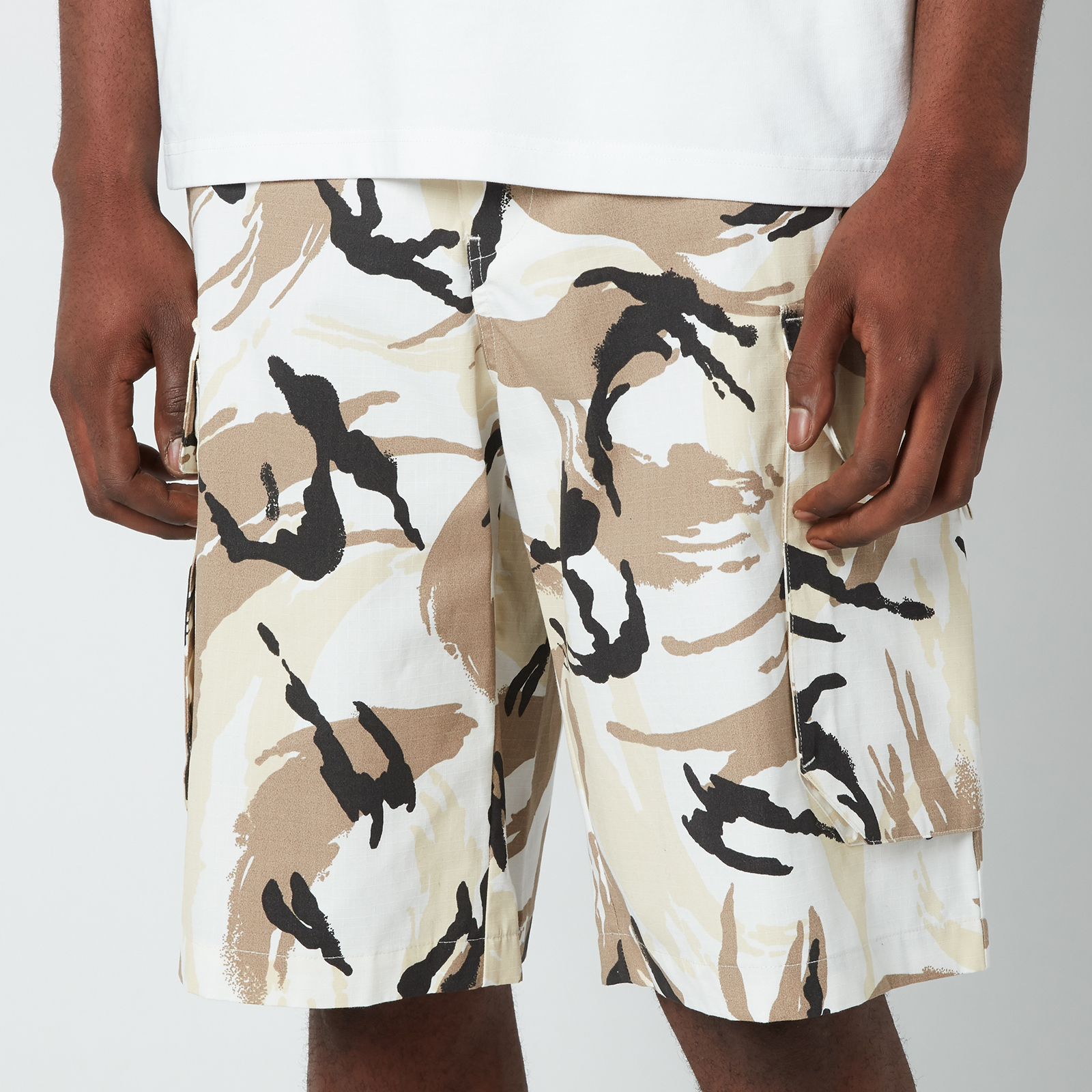 【GINGER掲載商品】 Camo Tropic Men's KENZO Printed White Off - Shorts Cargo パンツ