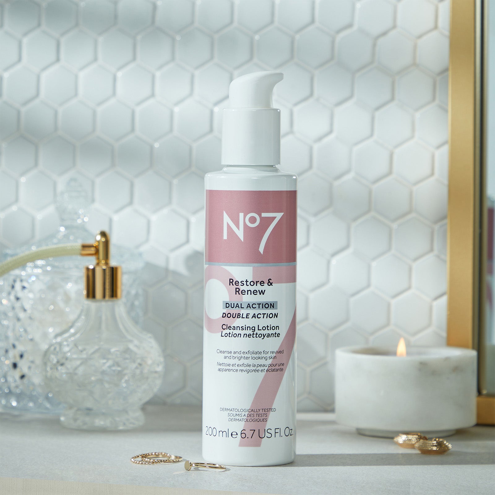 No7 Restore & Renew Gesichts- & Hals-Pflegesystem – Multi-Action Serum & Creme