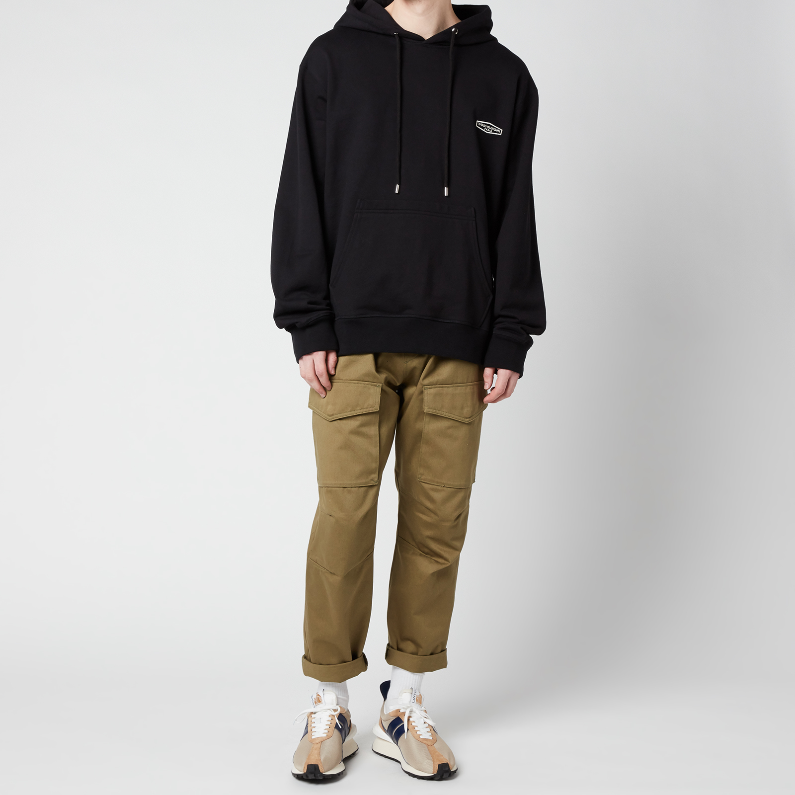 【関税込み】WOOYOUNGMI ブルー バックロゴ フーディ WOOYOUNGMI】Flower Back Logo Hoodie (WOOYOUNGMI/パーカー