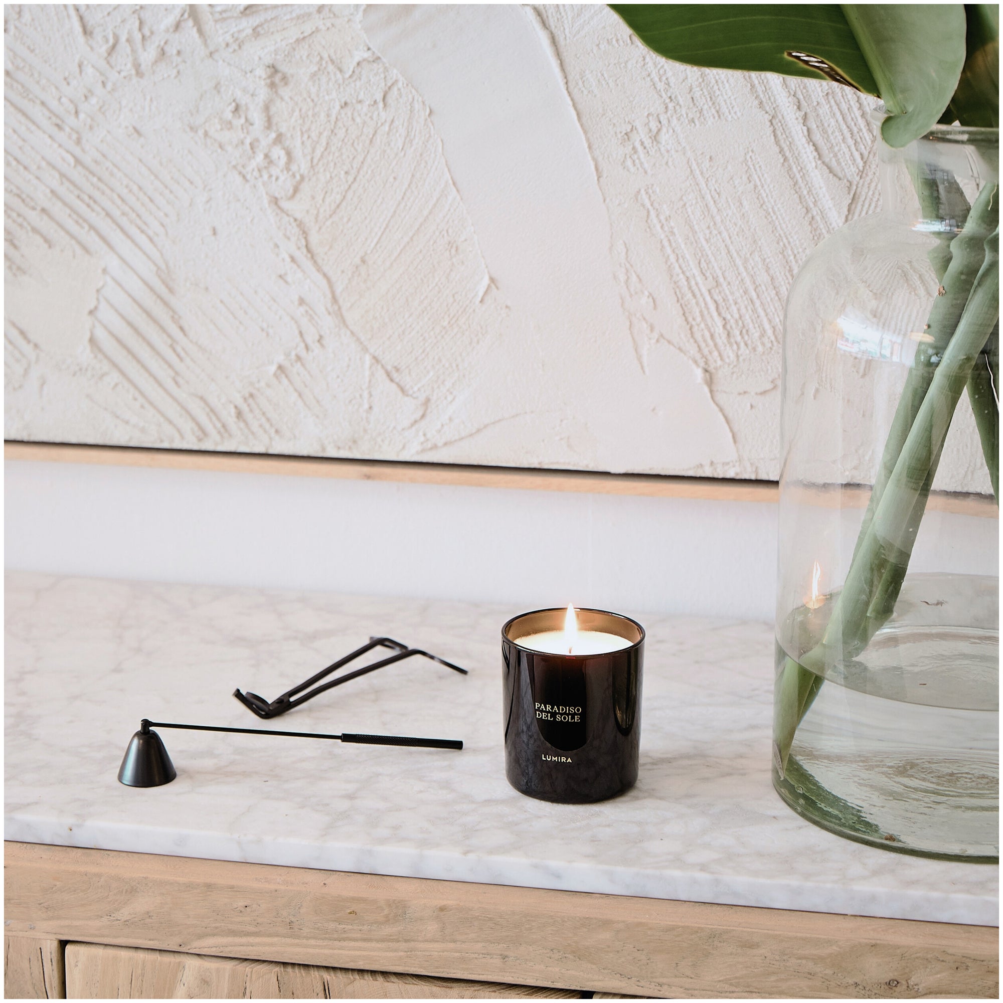 LUMIRA Paradiso del Sole Black Candle 10.5 oz | Dermstore