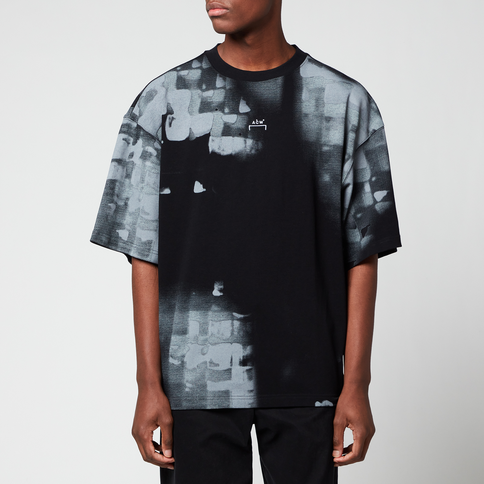 【A-COLD-WALL】VOLT BLUE BRUSHSTROKE T-SHIRT T-shirts A-COLD-WALL* Brushstroke T-Shirt Volt Blue | Footshop
