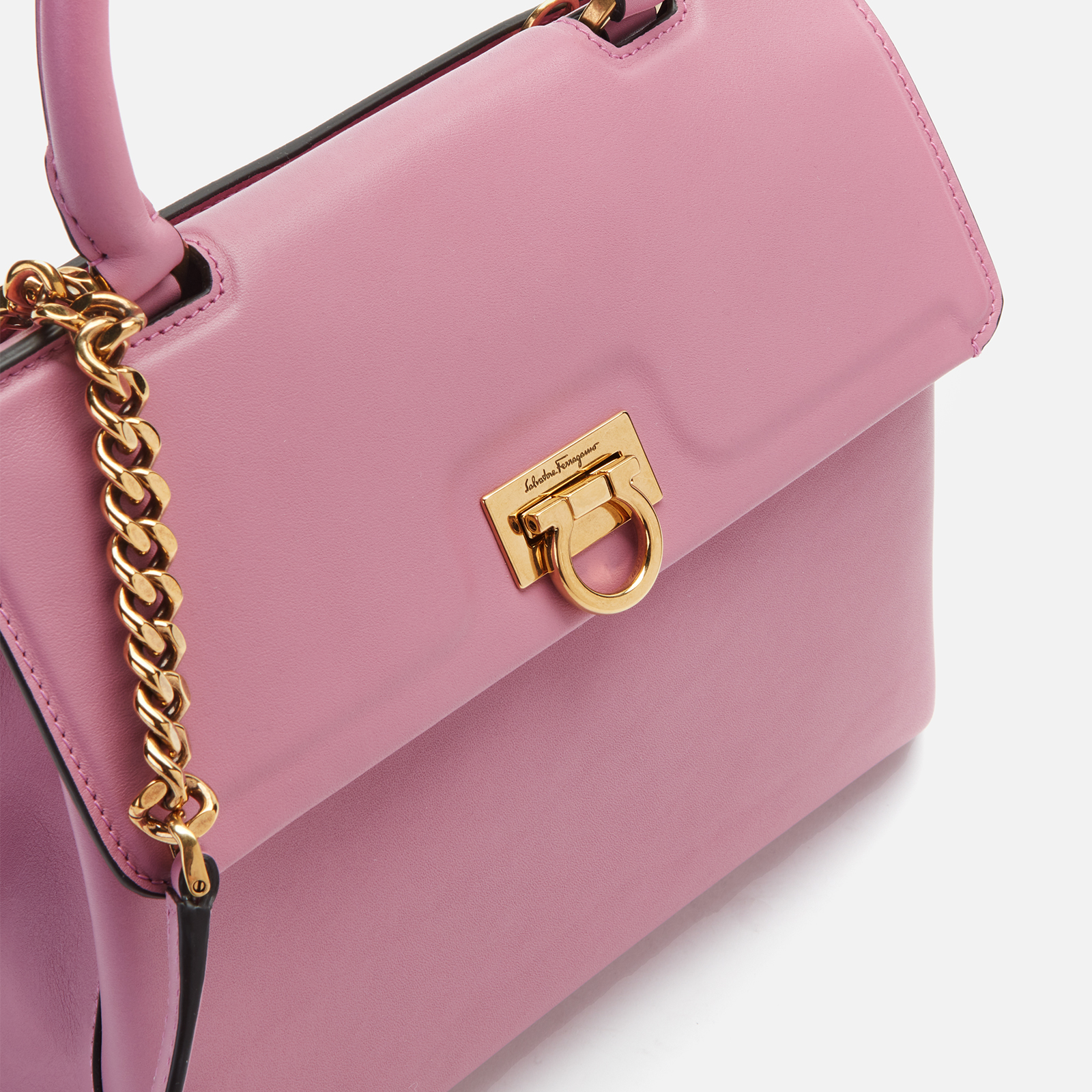 ハンドバッグ Salvatore Ferragamo Pink Fabric Beach S Handbag Ferragamo Pink Fabric Beach S Handbag | italist
