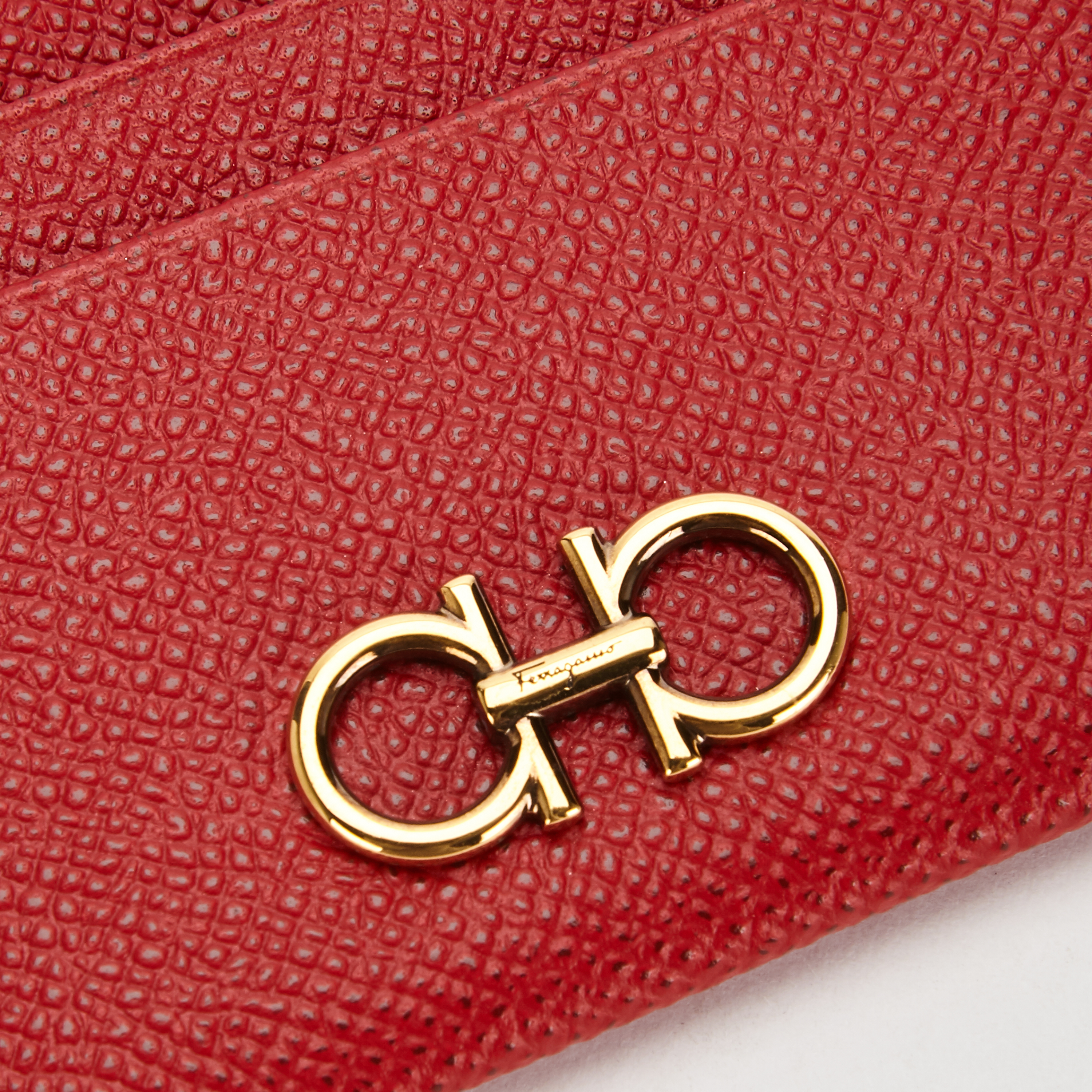 【関税&送料込】Ferragamo Hug Card Holder Ferragamo Hug Credit Card Holder In Blue - 30% Off