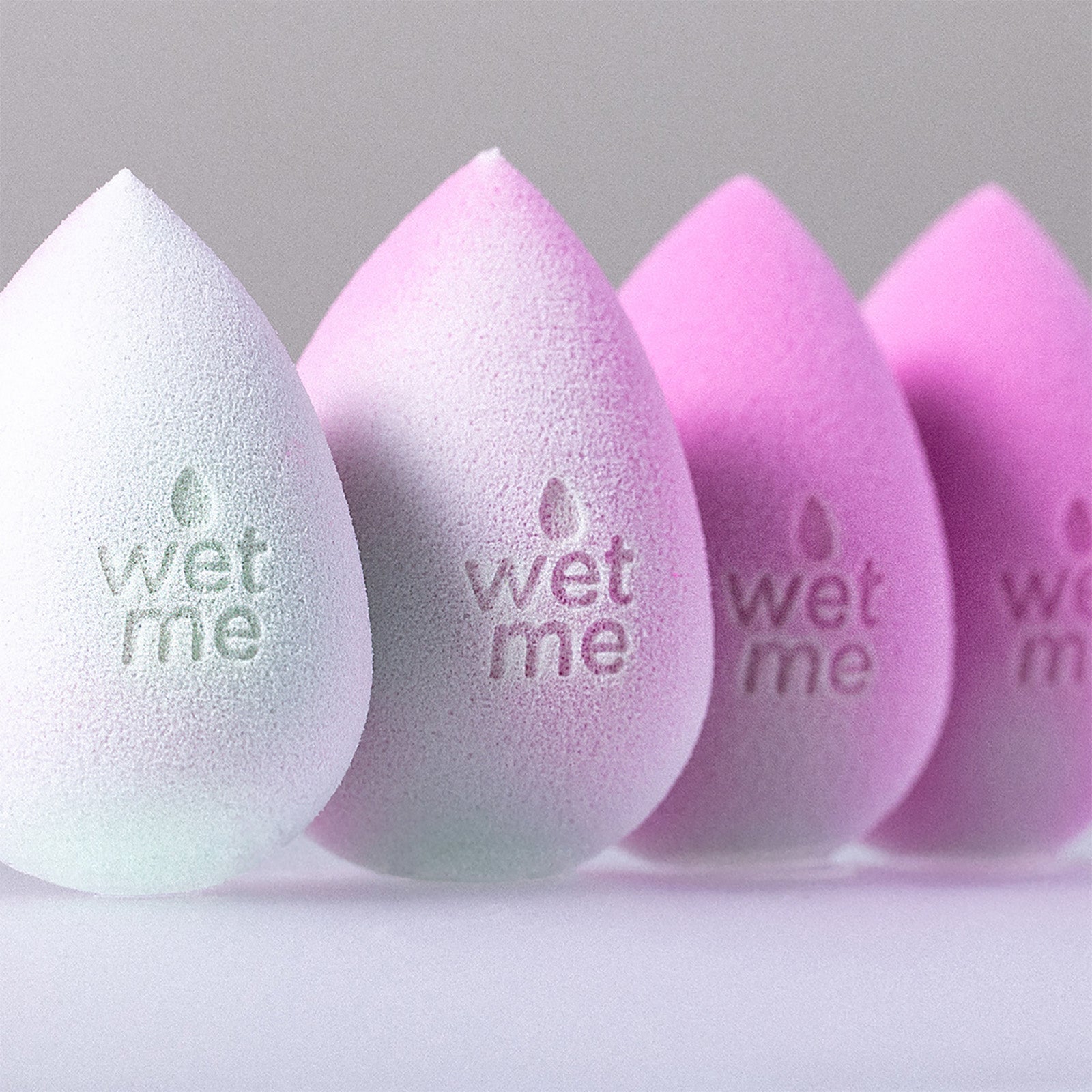Beauty Blender Wave Shadeshifter – Make-up-Schwamm, Farbwechselnd Bei Wärme, Vegan, Made In USA