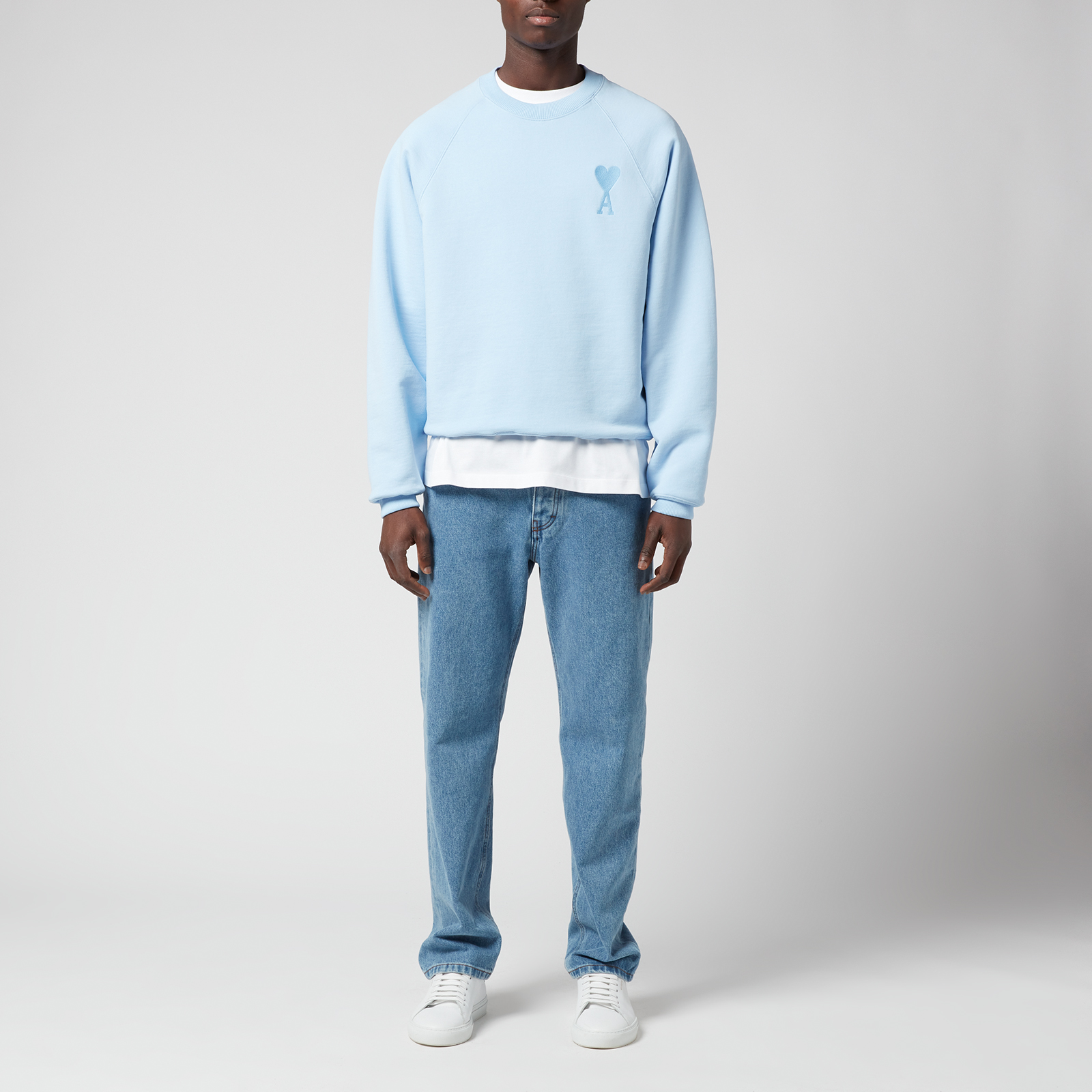 ☆関税込☆AMI★Tone-On-Tone Sweatshirt★ AMI Men's Tonal De Coeur Sweatshirt - Sky Blue - S | Coggles