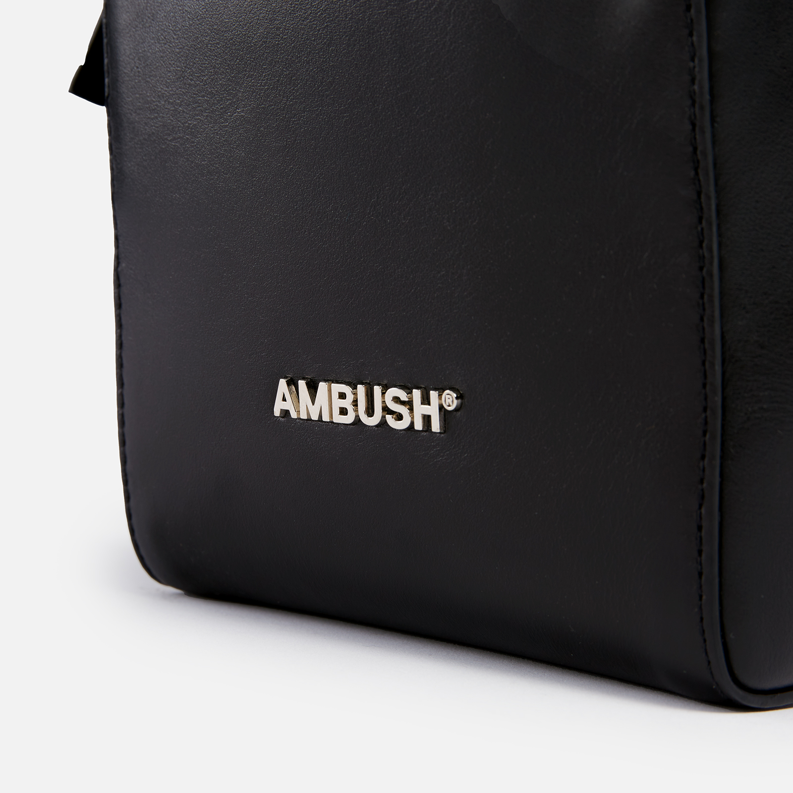 ambush バッグ ストア ベスト