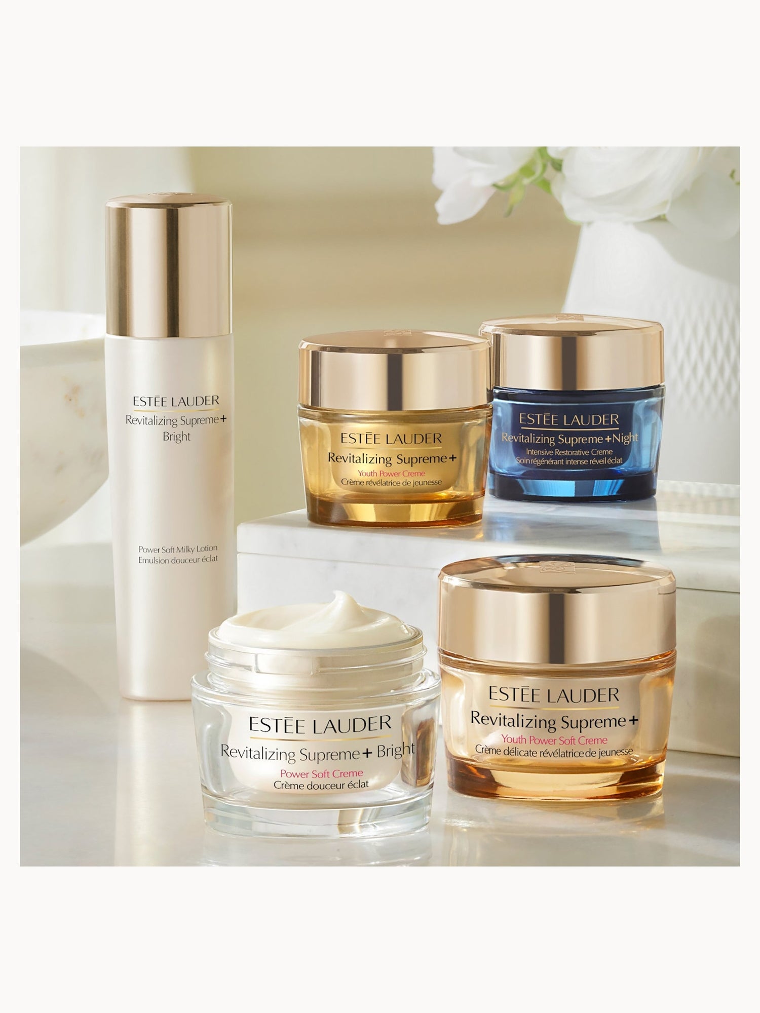Estée Lauder Revitalizing Supreme+ Youth Power Soft Creme