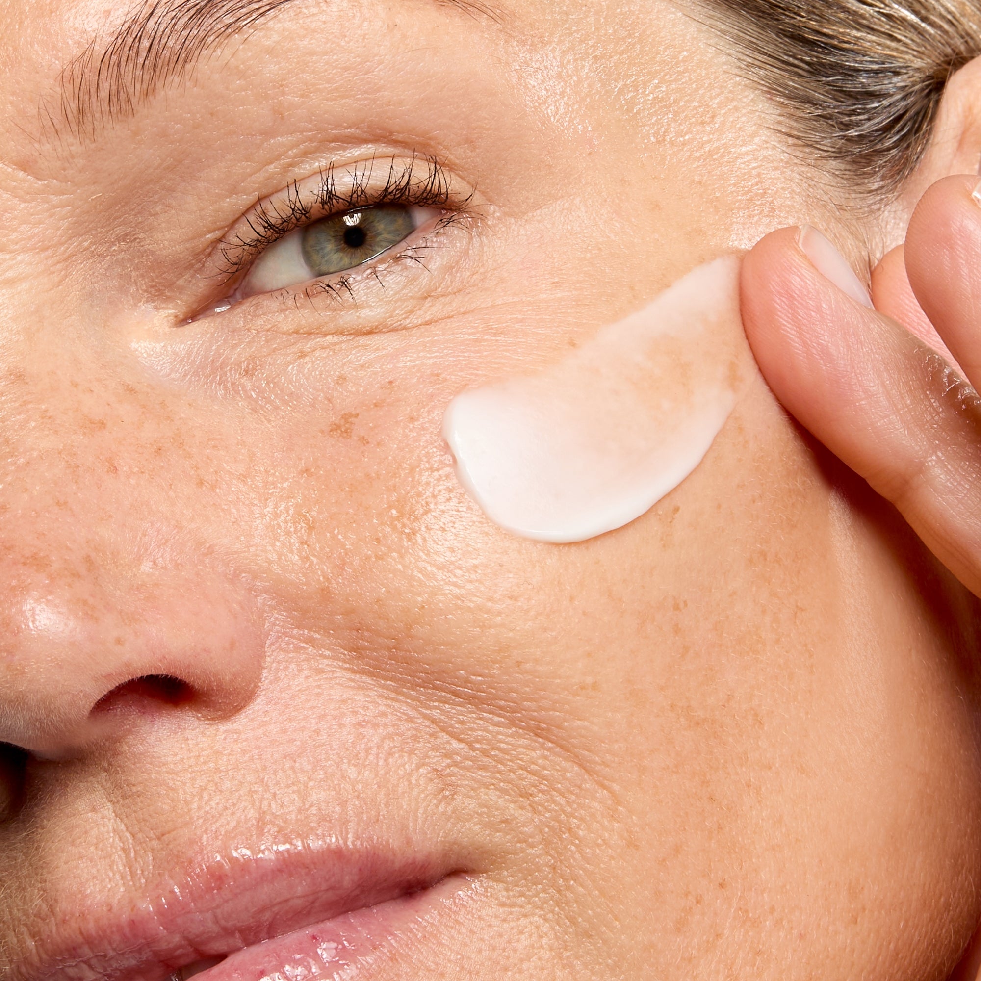 Protect & Perfect Intense Advanced Day Cream| No7 US