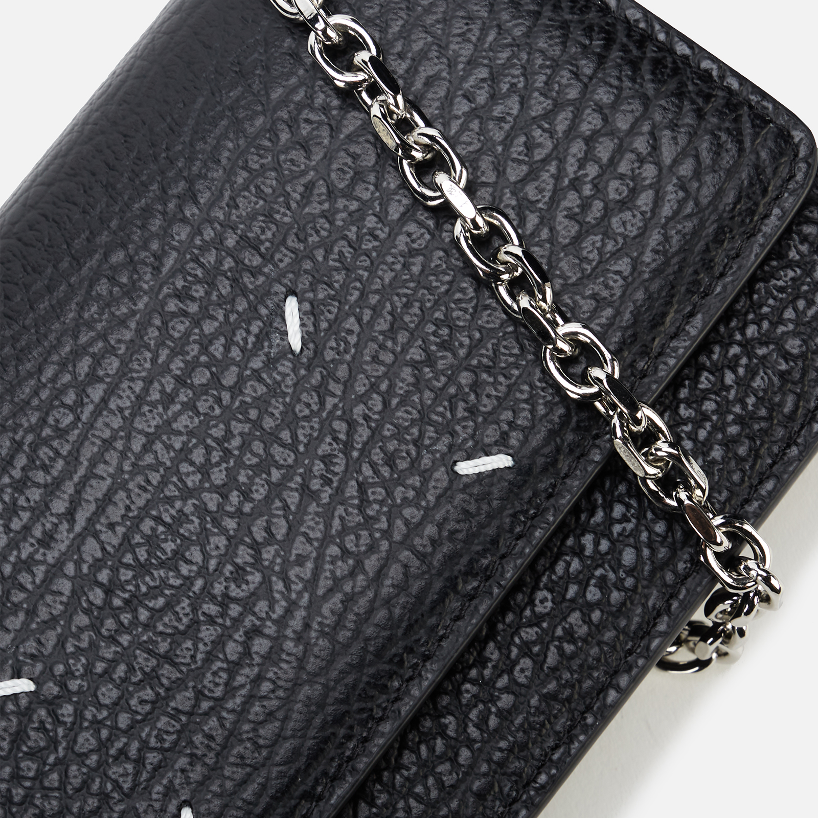 【Maison Margiela】Wallet On Chain Maison Margiela - Medium Four Stitches Chain Wallet | HBX