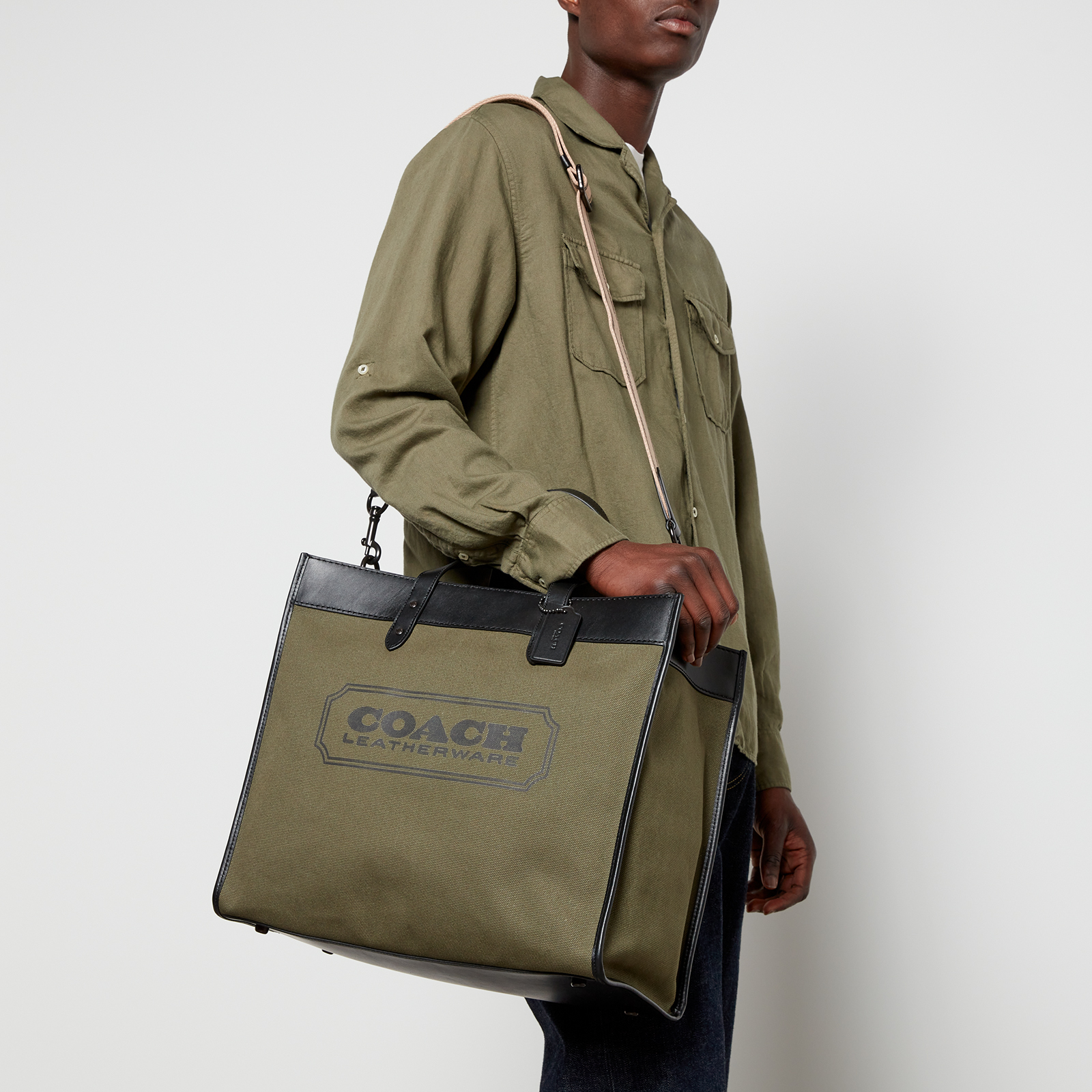 Field tote 40 discount with coach badge