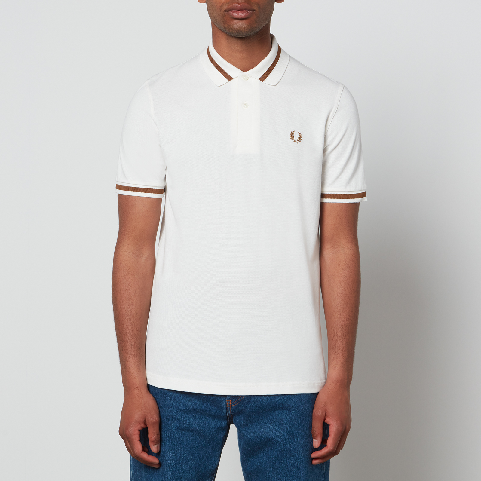 Fred Perry Men's Single Tipped Polo Shirt - Snow White/Dark Caramel ...