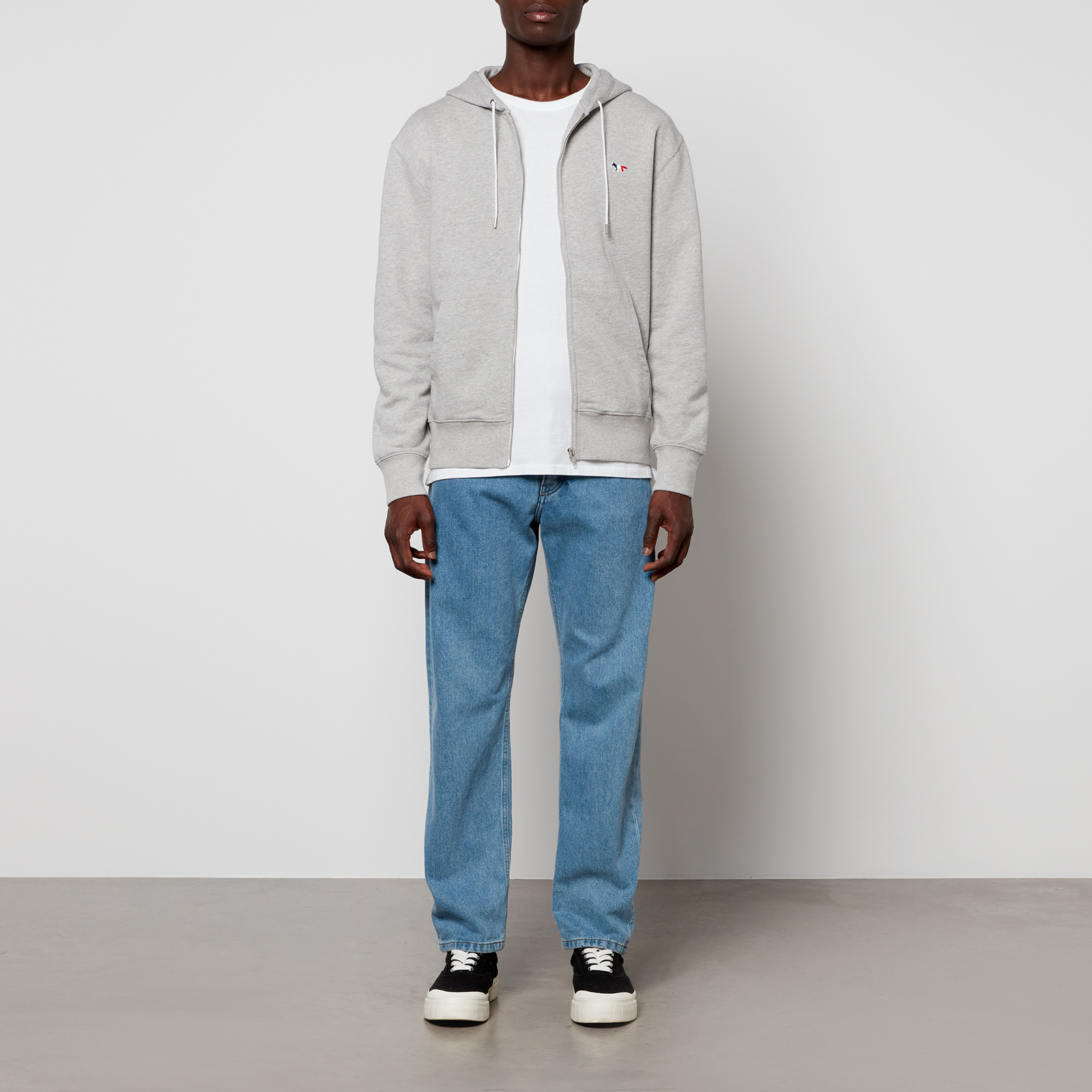 トップス Maison Kitsune HOODIE TRICOLOR FOX PATCH Maison Kitsuné - Tricolor Fox Patch Zip Hoodie | HBX