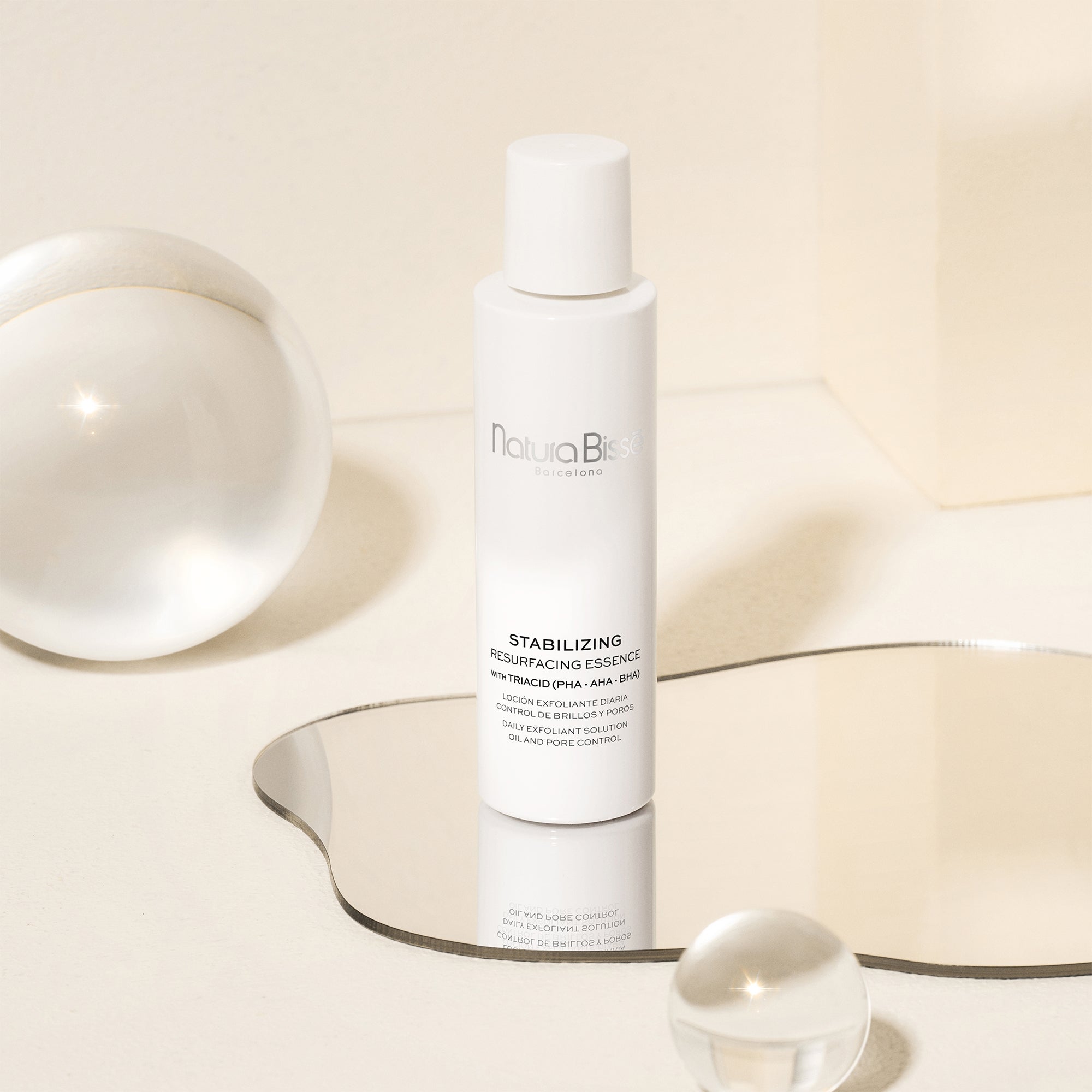 Natura Bissé Stabilizing Resurfacing Essence 100ml | Dermstore