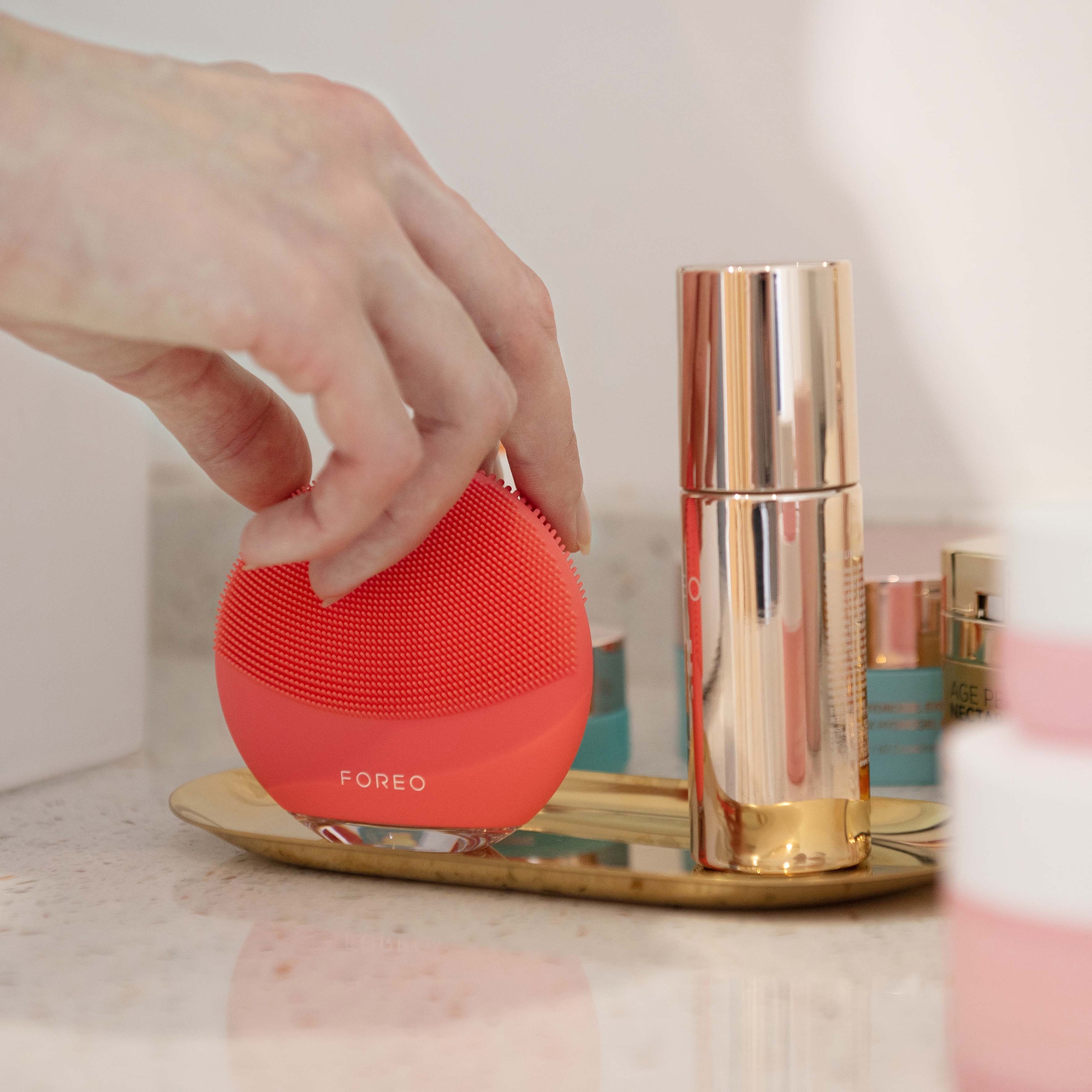 FOREO Luna 4 Mini (Various Shades) | LOOKFANTASTIC