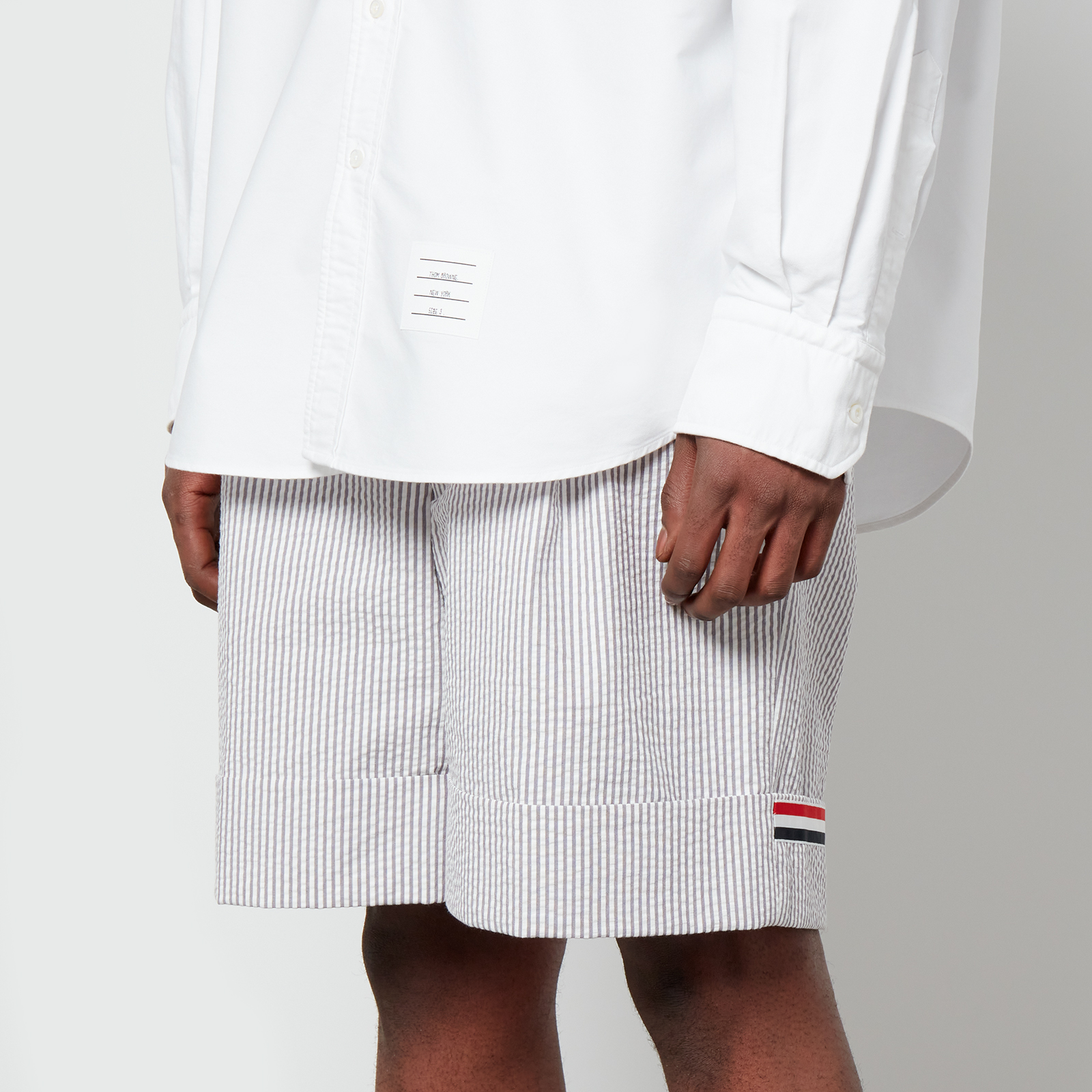 Thom Browne FJS075A00042100 関税送料込 Thom Browne New York Men's Gray Sweater Size 4 Small Made in