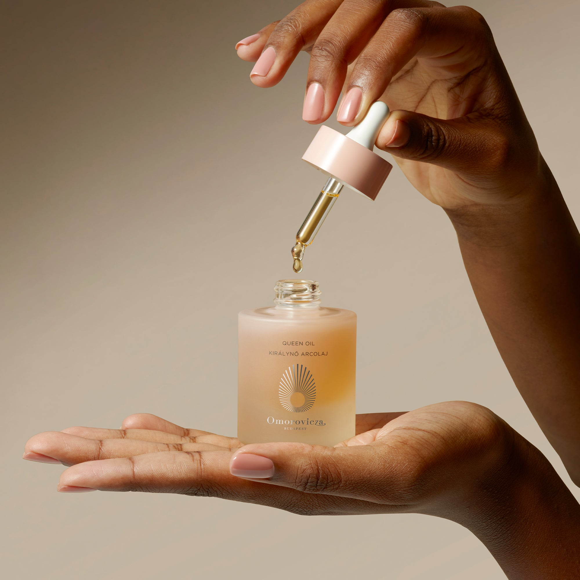Omorovicza Queen Oil 30ml | Cult Beauty